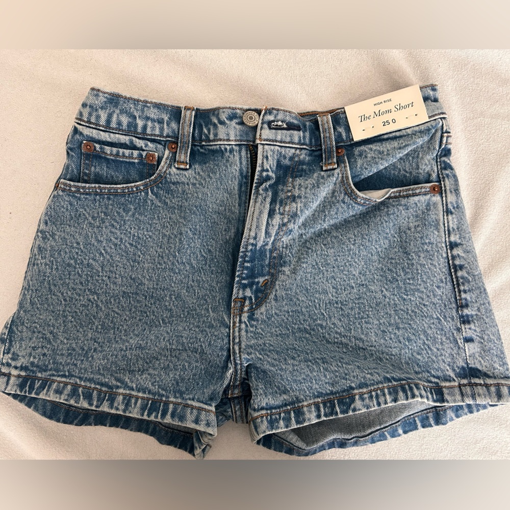 Abercrombie and Fitch High Rise Mom Short